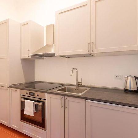 Elegante Bilocale Porta Genova - Mirable Pm Apartamento Milão Exterior foto