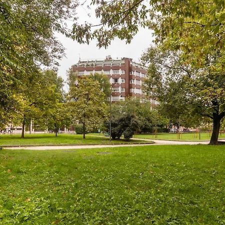 Elegante Bilocale Porta Genova - Mirable Pm Apartamento Milão Exterior foto